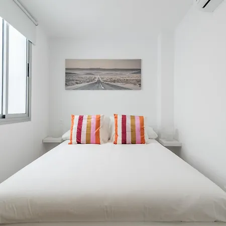 Home2book Chic Attic City&beach Views Palmas