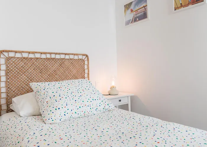 Home2book Chic Attic City&beach Views Palmas דירה