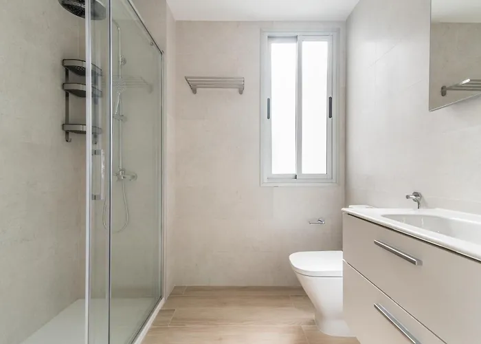 Home2book Chic Attic City&beach Views Palmas דירה *