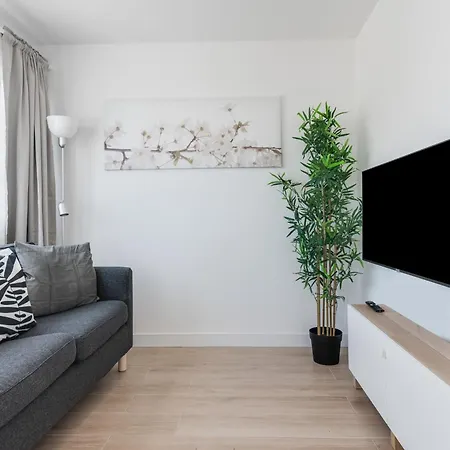 Home2book Chic Attic City&beach Views Palmas Apartment *
